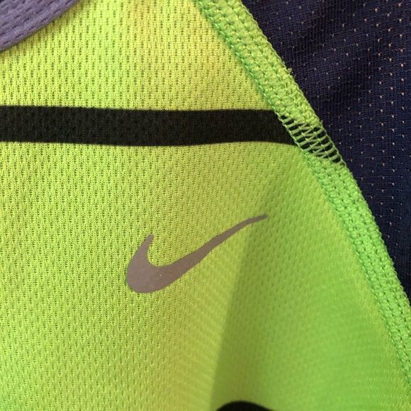 Nike dry fit racer back performance top - Picture 2 of 4